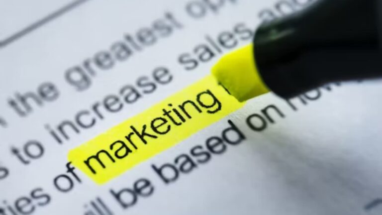 highlighting the word "marketing"