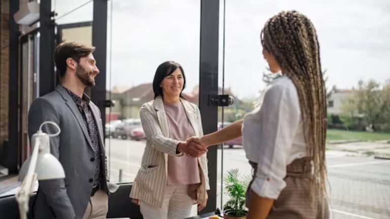 two people recruiting a candidate