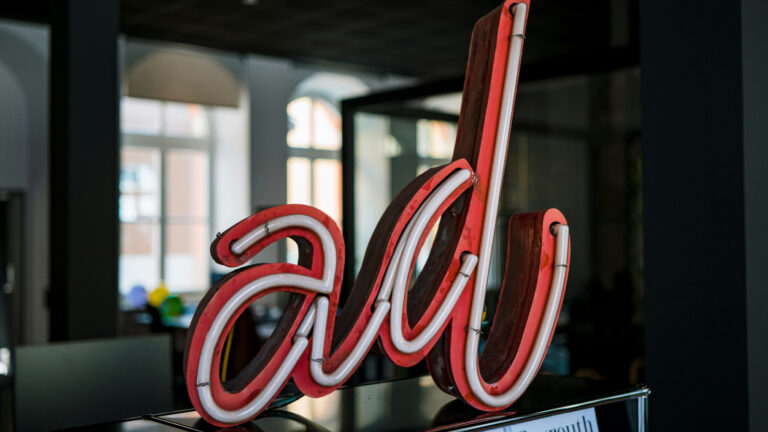 Native advertising statistics