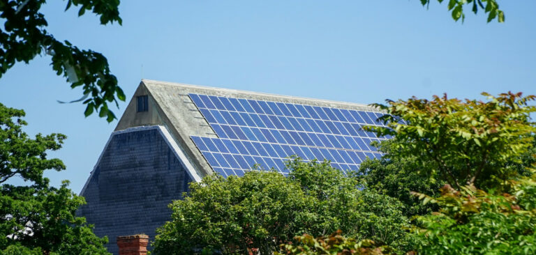 Solar & Renewable Energy