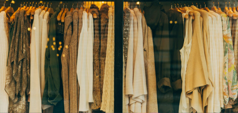 Fashion Marketing Statistics 2026: 95+ Stats & Insights [Expert Analysis]