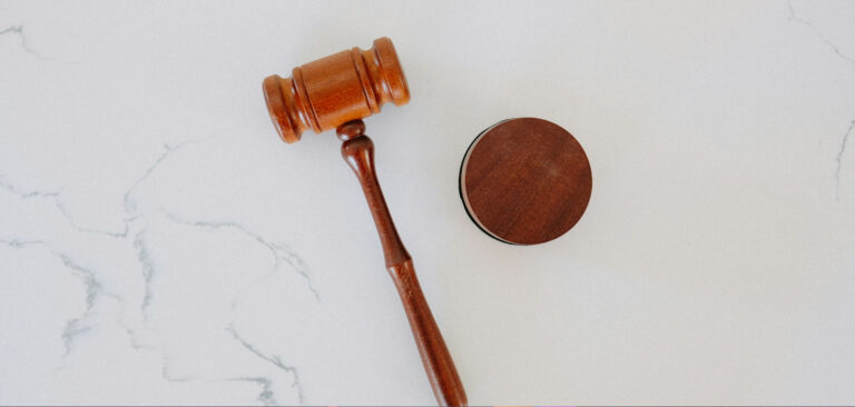 Law Firm Marketing Statistics 2026: 98+ Stats & Insights [Expert Analysis]