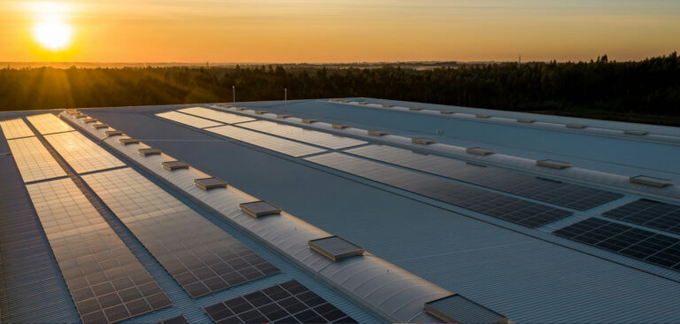 Solar Marketing Statistics 2026: 93+ Stats & Insights [Expert Analysis]
