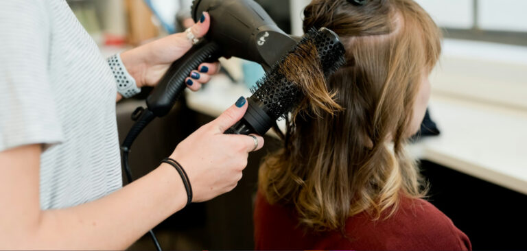 Salon Marketing Statistics 2026: 96+ Stats & Insights [Expert Analysis]