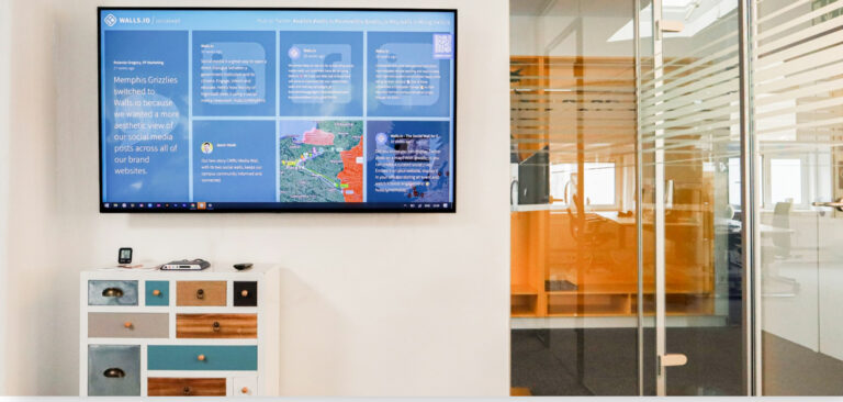What Businesses Should Consider Before Using Smart TVs for Digital Displays
